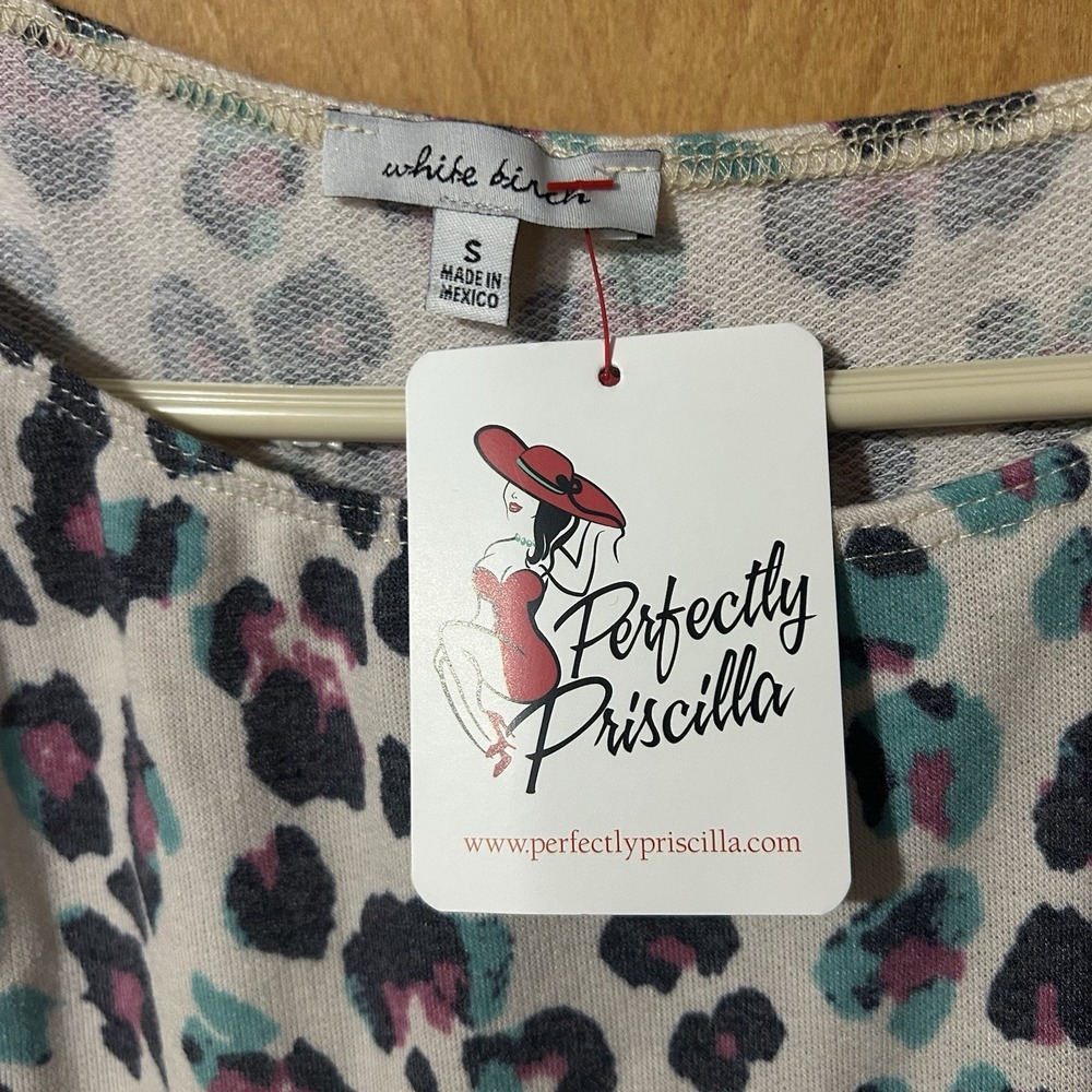 Multi Color Leopard Print Sweater Size Sm NWT White Birch‎ Perfectly Priscilla - Picture 4 of 5